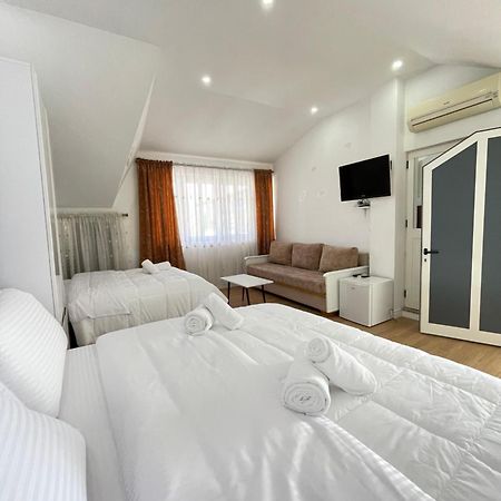 Vila Nela Shkoder Luaran gambar