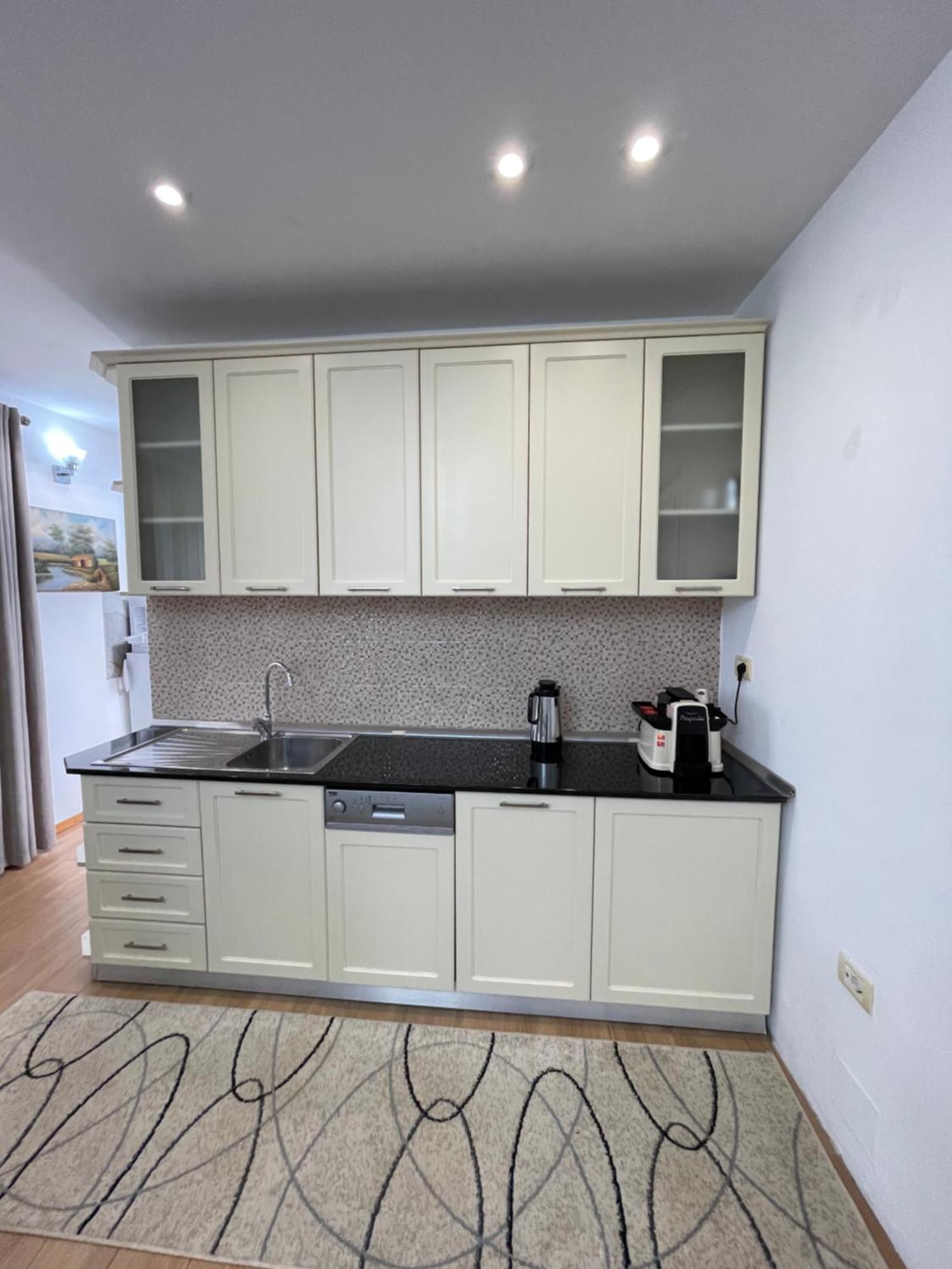 Vila Nela Shkoder Luaran gambar