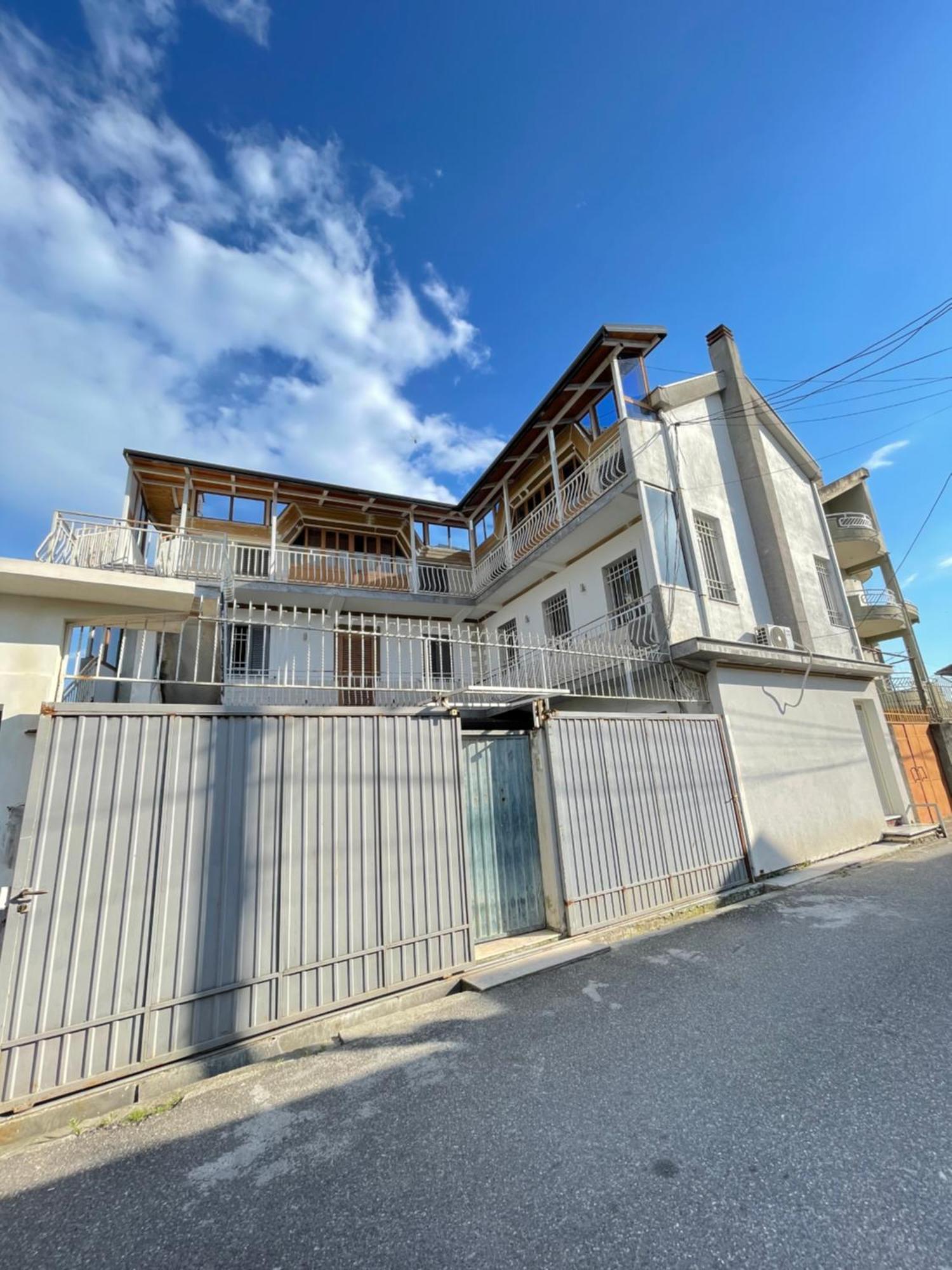 Vila Nela Shkoder Luaran gambar