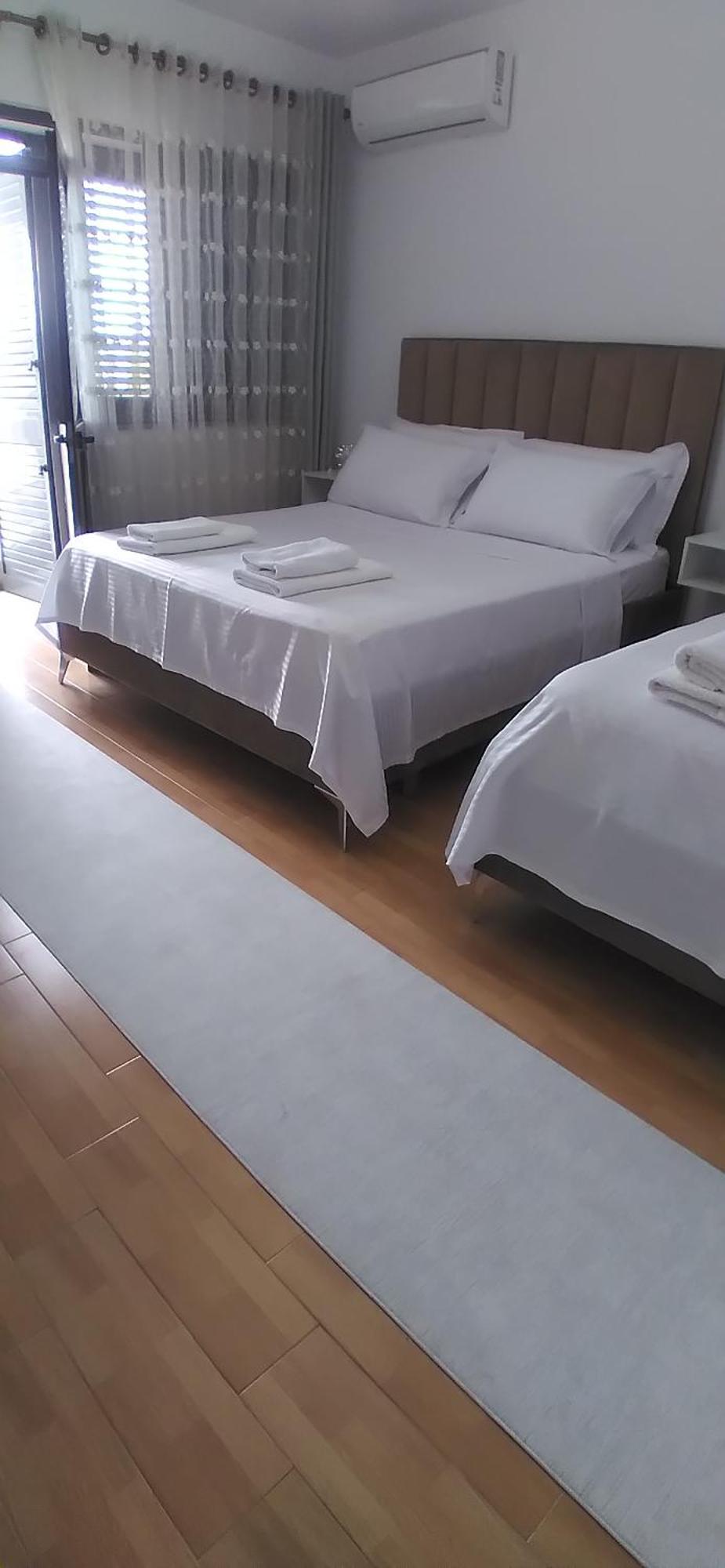 Vila Nela Shkoder Luaran gambar